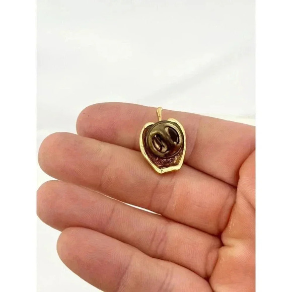 Vintage Gold Toned Apple Brooch Pin - Picture 4 of 5